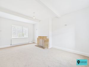 Living Room- click for photo gallery